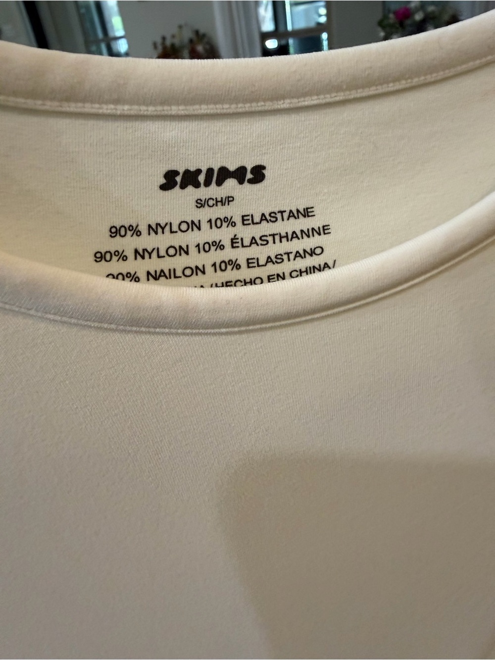 SKIMS Cream Long Sleeve Top - Picture 3 of 3